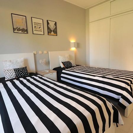 Lovelystay - Cozy 1Br Flat In Alvor With Ac And Balcony エクステリア 写真