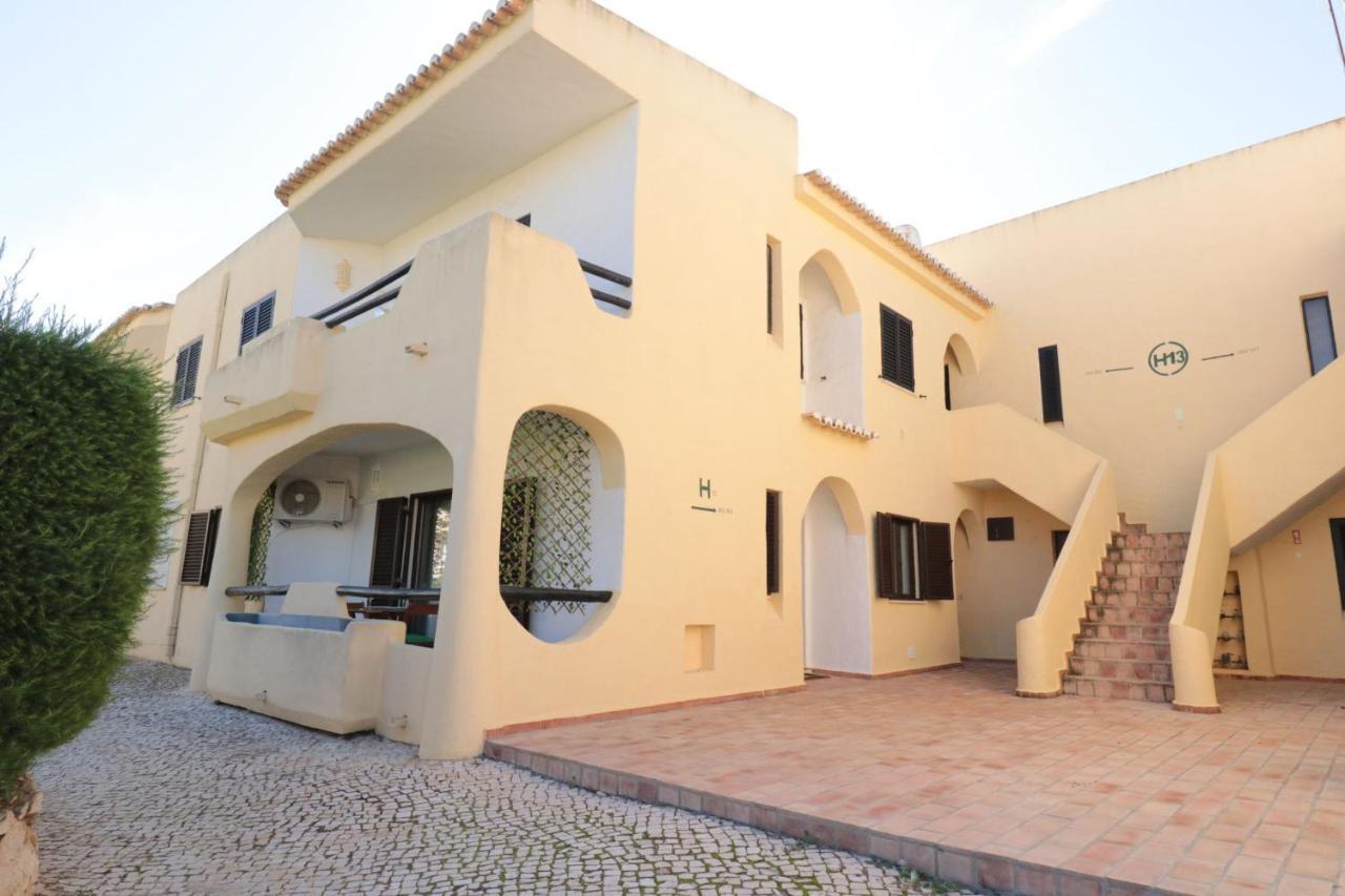 Lovelystay - Cozy 1Br Flat In Alvor With Ac And Balcony エクステリア 写真