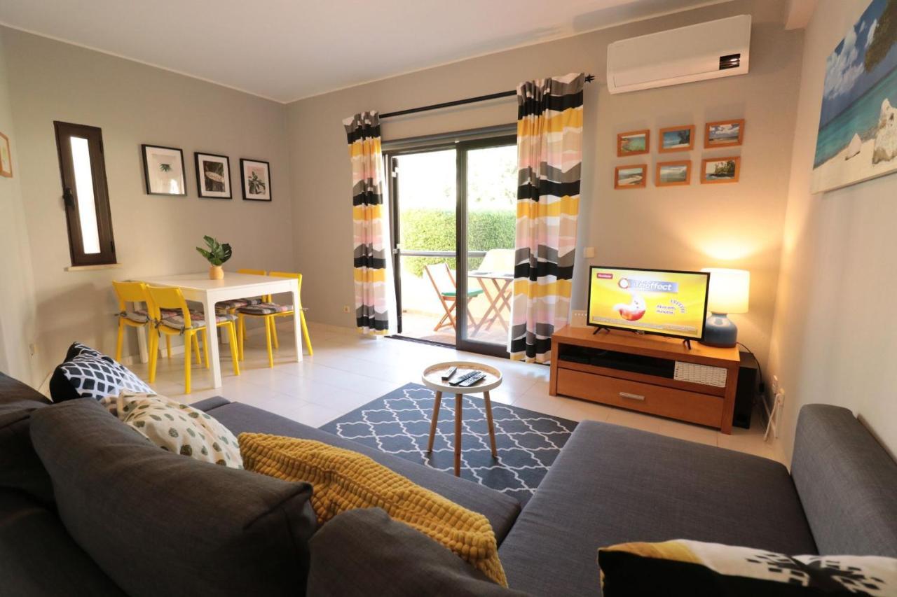 Lovelystay - Cozy 1Br Flat In Alvor With Ac And Balcony エクステリア 写真