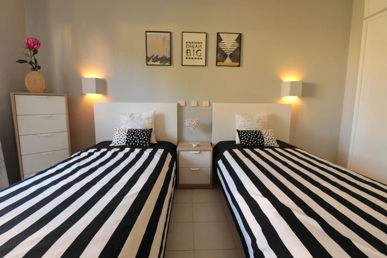 Lovelystay - Cozy 1Br Flat In Alvor With Ac And Balcony エクステリア 写真