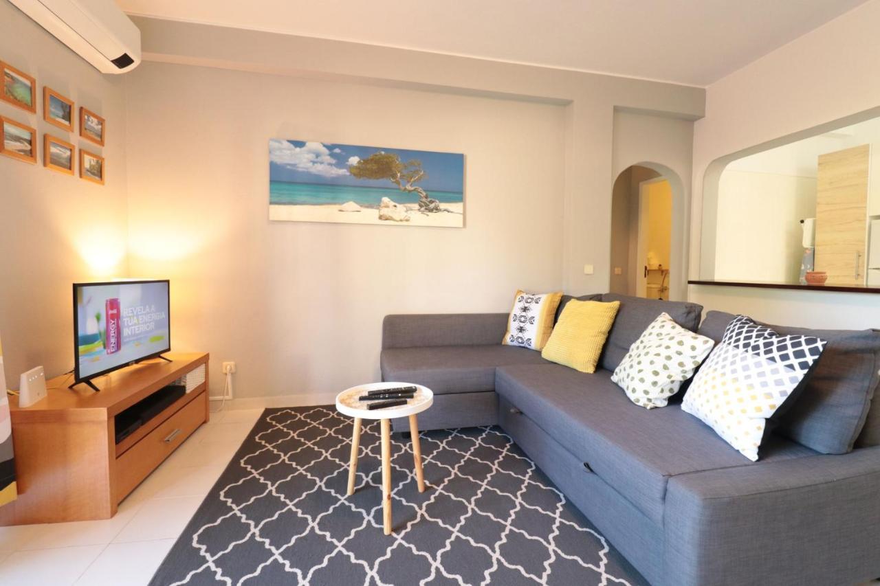 Lovelystay - Cozy 1Br Flat In Alvor With Ac And Balcony エクステリア 写真